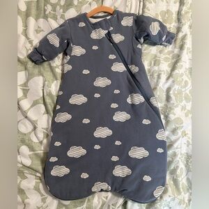 Kaiya baby Sleepsack 1TOG organic cotton camel wool long sleeve blue sky clouds
